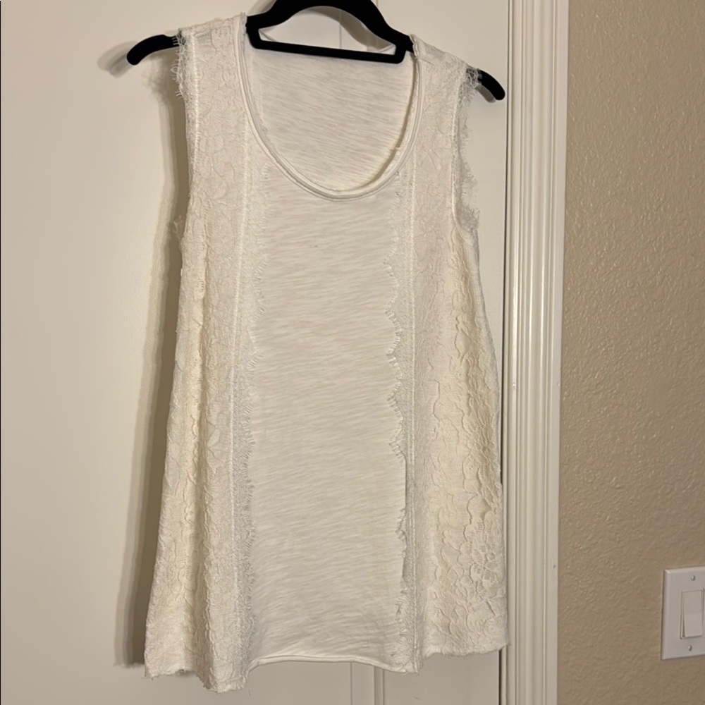 Elegant White Lace Trim Sleeveless Top